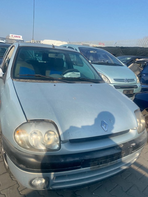 Ricambi Renault Clio 1200cc benzina 2000 tipo motore D7FD7 43kw