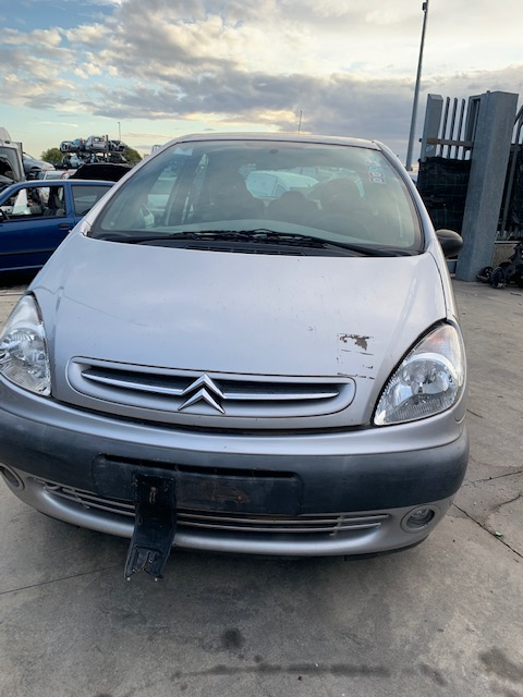 Ricambi Citroen Xsara Picasso benzina 2000 tipo motore 6FZ 85kw