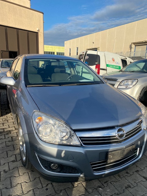 Ricambi Opel Astra 1700cc diesel 2008 tipo motore Z17DTR 81kw
