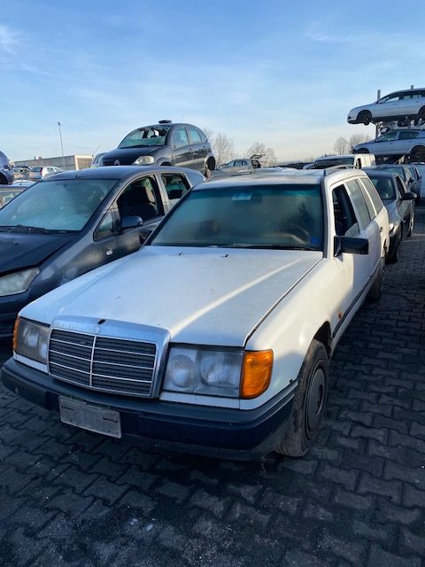 Ricambi Mercedes 250TD 2500cc diesel 1992 tipo motore 602912 66kw