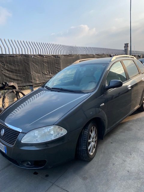 Ricambi Fiat Croma 1900cc diesel 2005 tipo motore 939A2000 110kw