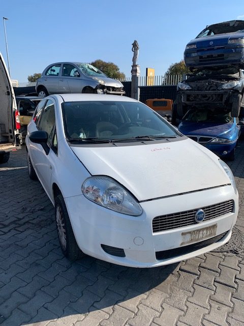 Ricambi Fiat Grand Punto 1300cc benzina 2007 tipo motore 1999A2000 55kw