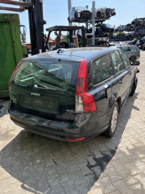 Ricambi Volvo V50 2.0 D SW Anno 2008 Codice Motore D4204T