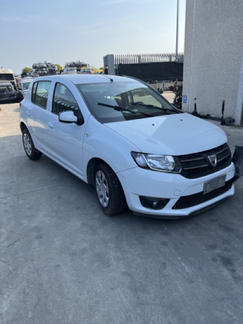 Ricambi Dacia Sandero cc.900 TRC 12v Benzina/GPL Anno 2015 Codice Motore H4BB4