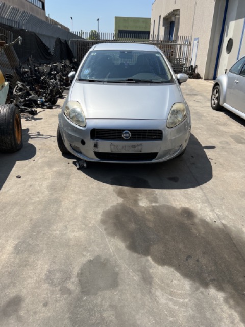 Ricambi Fiat Grande Punto 1.3 MJT   Anno 2005 Codice Motore 199A2000 55Kw