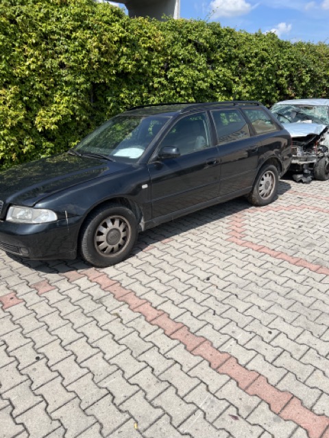 Ricambi Audi A4 Avant 1.9 TDI Anno 1999 Codice Motore AFN 81 Kw