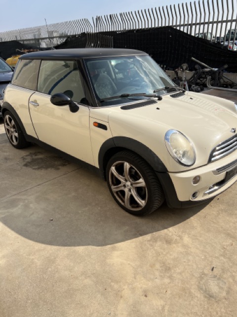 Ricambi Mini One 1.6 16v bz. 3P Anno 2006 Codice Motore W10B16A 66Kw