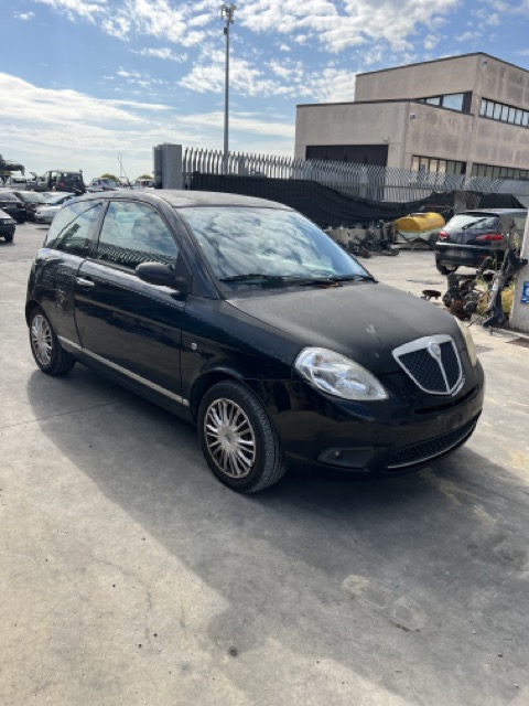 Ricambi Lancia Ypsilon 1.2 8v bz. 3P Anno 2006 Codice Motore 188A4000 44Kw