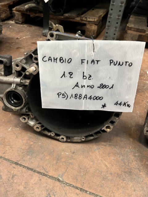 Cambio FIAT PUNTO 1.2 bz. Anno 2001 Codice Motore 188A4000 44Kw
