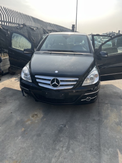 Ricambi Mercedes Classe B180 Bz. Automatico Anno 2010 Codice Motore 266940 85Kw