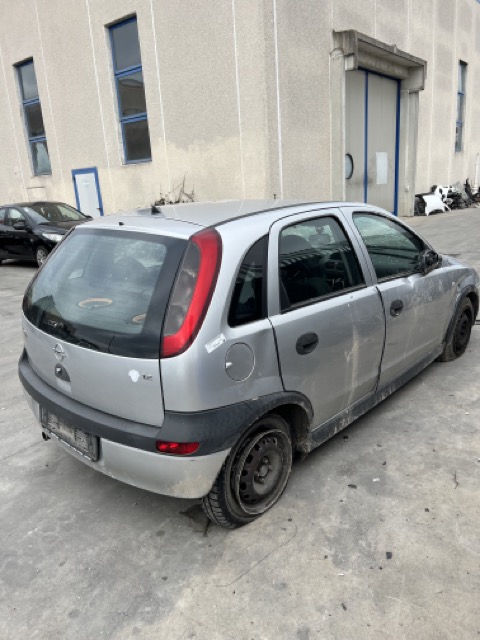 Ricambi Opel Corsa 1.2 16V Benz. Anno 2003 Codfice Motore Z12XE 55Kw