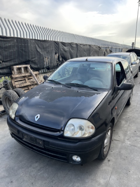 Ricambi Renault Clio 1.4 16V RT Max Anno 2000 Codice Motore K4JA7 72Kw