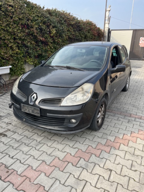 Ricambi Renault Clio 1.5 DCI 3A Serie Anno 2006 Codice Motore K9KM7 50Kw