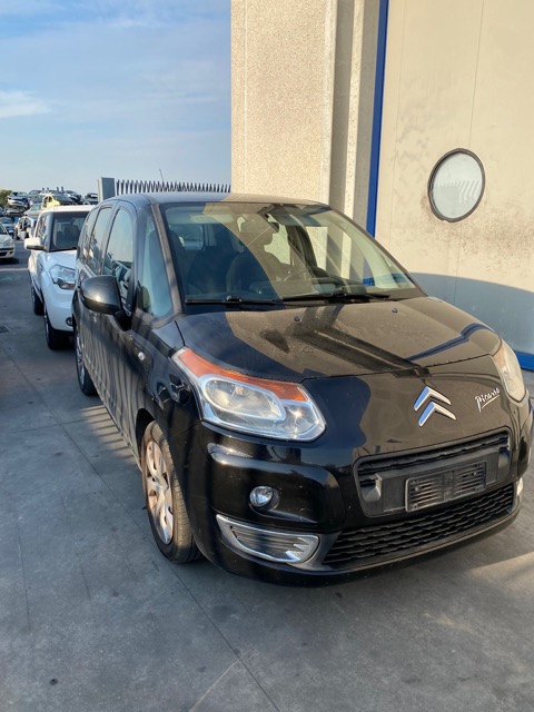 Ricambi Citroen C3 Picasso 1.4 Benz. Anno 2009 Codice Motore 8FS 70Kw