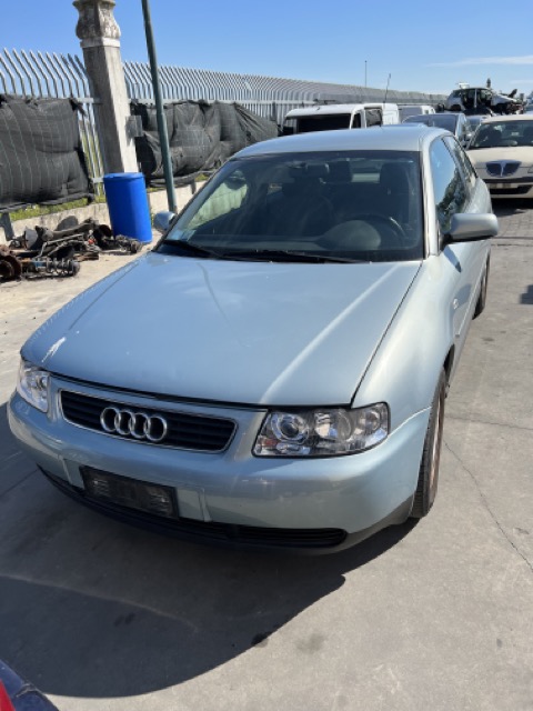 Ricambi Audi A3 1.6 Benz. Anno 2001 Codice Motore AVU 75Kw