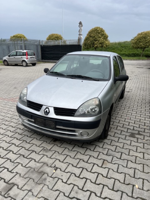 Ricambi Renault Clio 2A Serie 1.2 5P Benz.Anno 2005 Codice Motore D7FG7 43Kw