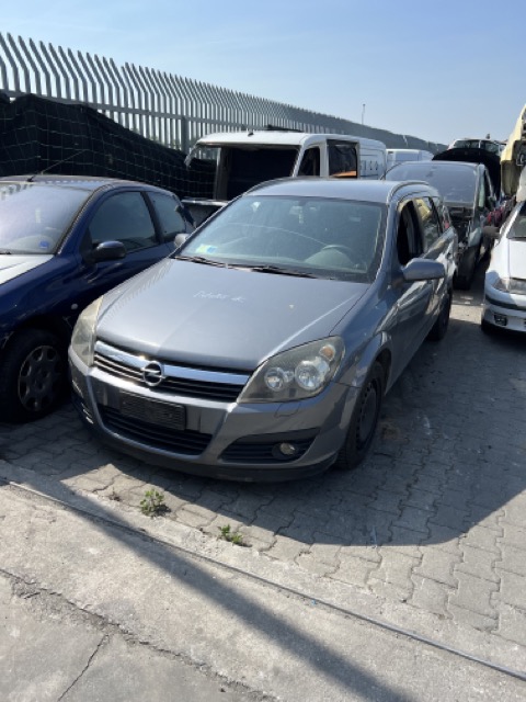 Ricambi Opel Astra 1.9 16V CDTI SW Anno 2007 Codice Motore Z19DT 88Kw