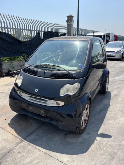 Ricambi Smart ForTwo Coupè 700 Benz. Anno 2005 Codice Motore 15 Kw45