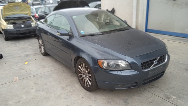 Ricambi Volvo C70 2.4 D5 20V Automatica C+C Anno 2007  Codice Motore D5244T 132Kw