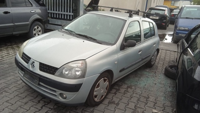 Ricambi Renault Clio 2A SERIE 1.2 Benz. Anno 2005 Codice Motore D7FG7 43KW