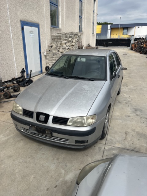 Ricambi Seat Ibiza 1.4 Benz. Anno 2001 Codice Motore AUD 44KW