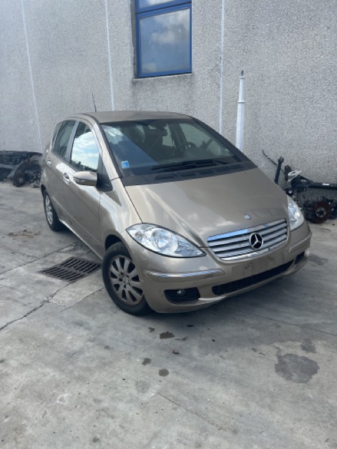 Ricambi Mercedes Classe A150 cc.1.5 benz.Anno 2008 Codice Motore 266920 70Kw