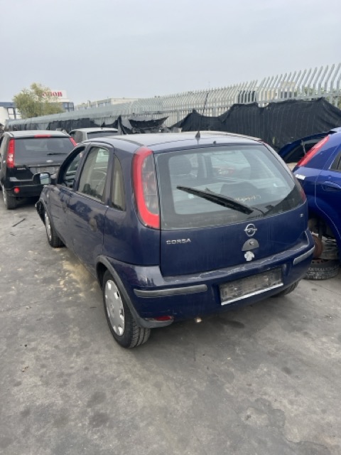 Ricambi Opel Corsa 1.2 16V benz. Anno 2004 Codice Motore Z12 XE 55KW