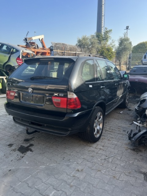 Ricambi BMW X5 3.0 D. SUV Automatico Anno 2003 Codice Motore 306D1 135KW