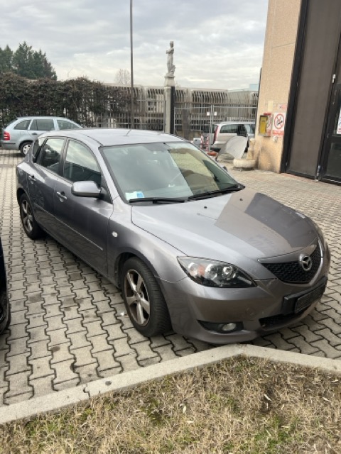 Ricambi Mazda 3 1.6 Benz. Anno 2004 Codice Motore Z6 77KW