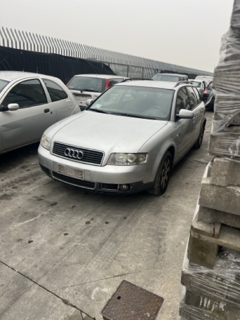 Ricambi Audi A4 SW 1.9 TDI Anno 2002 Codice Motore AWX 96KW