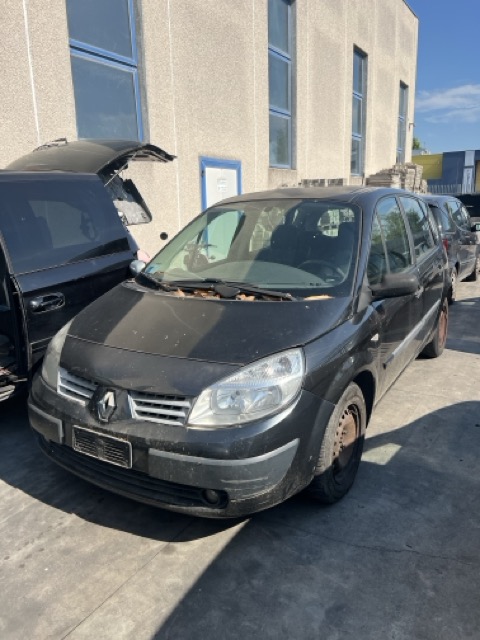 Ricambi Renault Megane 2a Serie 1.6 Anno 2005 Codice Motore K4MV7 77KW