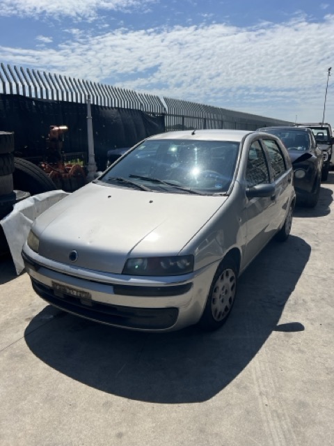 Ricambi Fiat Punto 1.2 ELX Anno 2002 Codice Motore 188A4000 44KW