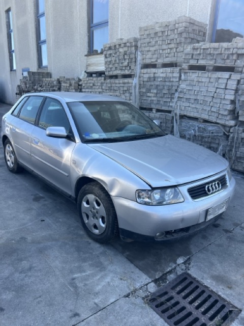 Ricambi Audi A3 1.6 5P Anno 2000 Codice Motore AVU 75KW