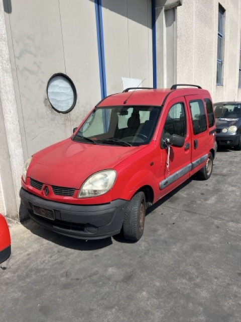 Ricambi Renault Kangoo 1.2 b anno 2004 Codice Motore D7FG7 43KW