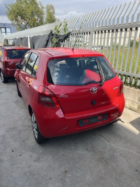 Ricambi Toyota Yaris 1.0 12V 5P Anno 2007 Codice Motore 1KRFE 51KW