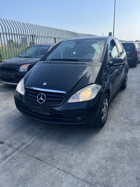 Ricambi Mercedes Classe A160 (W/C169) Anno 2011 Codice Motore 266920 70KW