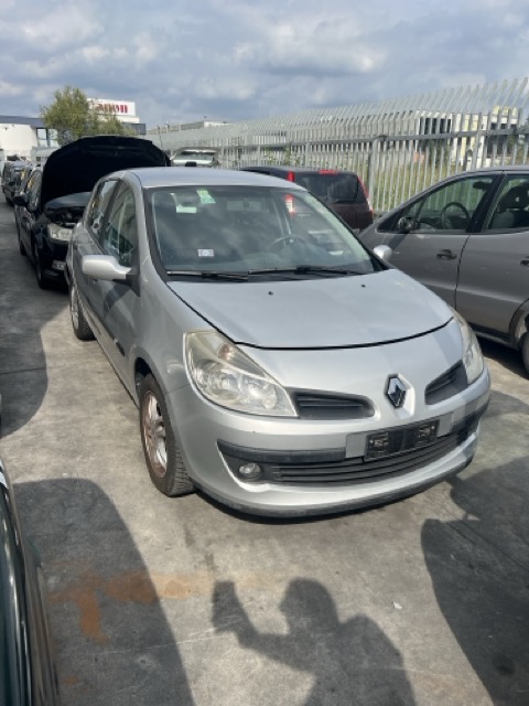 Ricambi Renault Clio 3a Serie 1.5 dCi 5P Anno 2005 Codice Motore K9KT7 63KW