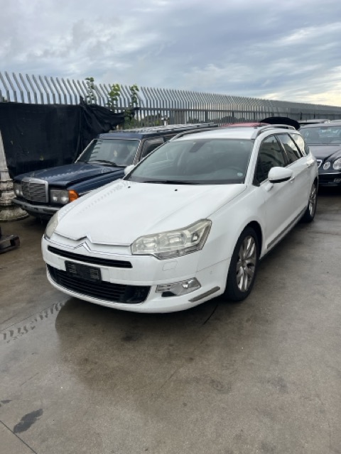 Ricambi Citroen C5 2.7 Bi-Turbo V6 24V HDi Anno 2009 Codice Motore UHZ 150KW