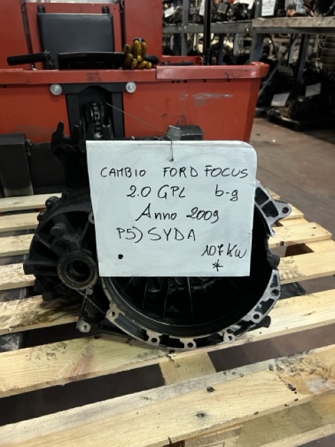 Cambio Ford Focus 2.0 GPL b-g Anno 2009 Codice Motore SYDA 107KW
