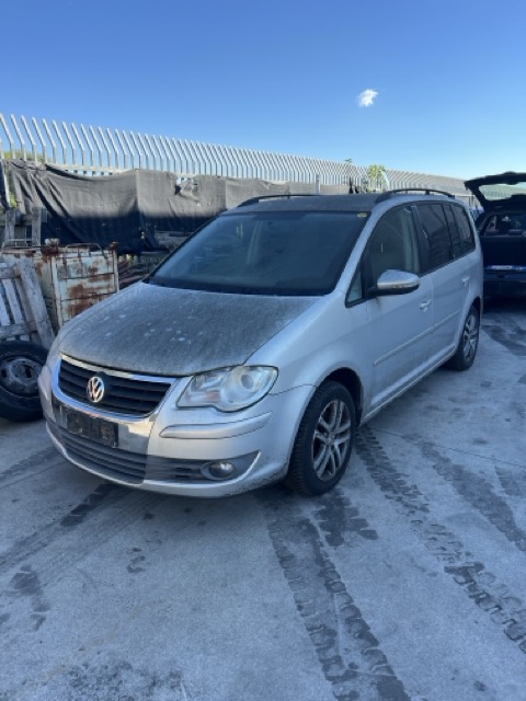 Ricambi Volkswagen Touran automatica 1.4 16V TSI Ecofuel b-m Anno 2009 Codice Motore CDG 110KW