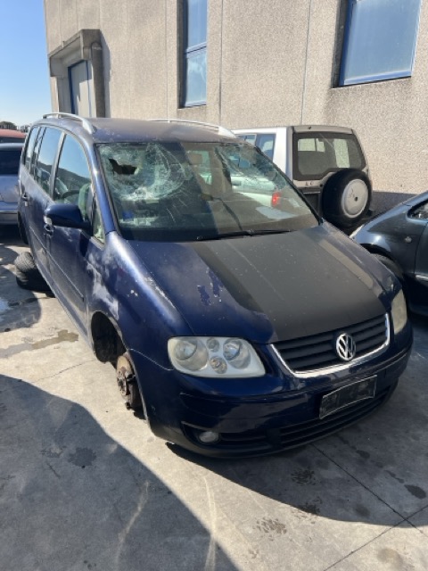 Ricambi Volkswagen Touran 2.0 TDI Anno 2003 Codice Motore AZV 100KW