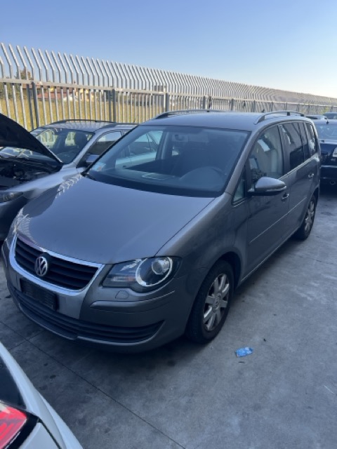 Ricambi Volkswagen Touran 1.9 TDI anno 2009 Codice Motore BLS 77KW