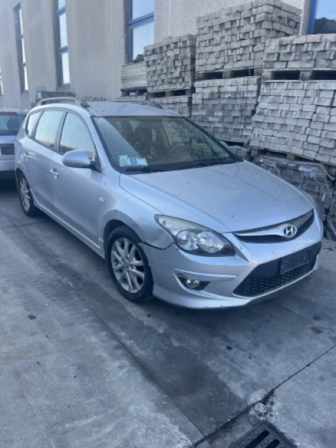Ricambi Hyundai i30 CW 1.6 16V CRDI VGT SW Anno 2010 Codice Motore D4FB 66KW