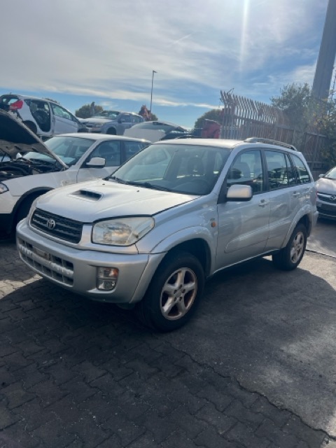 Ricambi Toyota Rav 4 2a serie 2.0 Tdi D-4D SUV Anno 2003 Codice Motore 1CDFTV 85KW