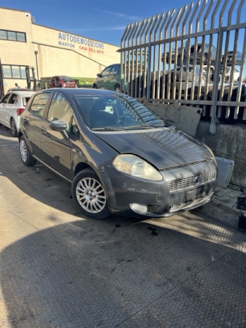 Ricambi Fiat Grande Punto 1.2 5P Anno 2008 Codice Motore 199A4000 48KW