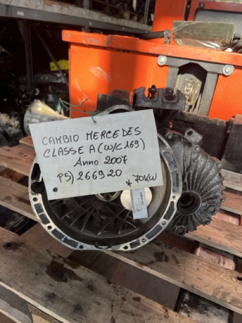 Cambio Mercedes Classe A150 (W/C 169) anno 2007 Codice Motore 266920 70KW