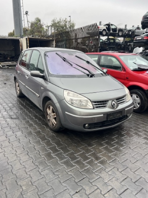 Ricambi Renault Scenic 2a Serie 1.6 16V Anno 2004 Codice Motore K4MT7 82KW