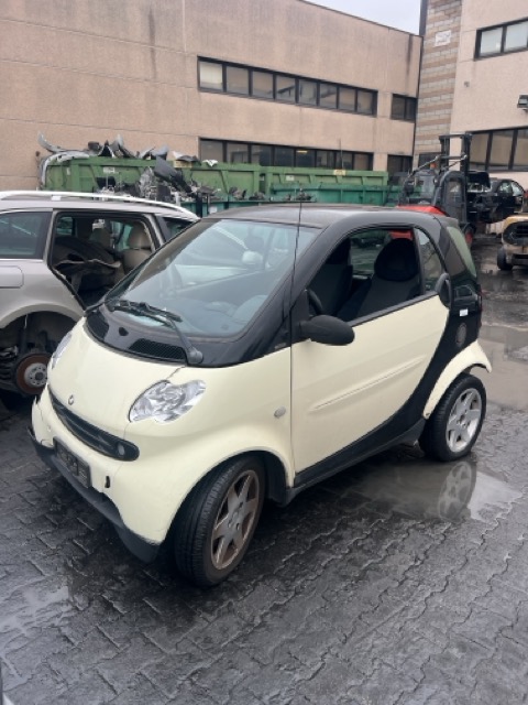 Ricambi Smart Coupè Pure 700 Anno 2004 Codice Motore 15 45KW