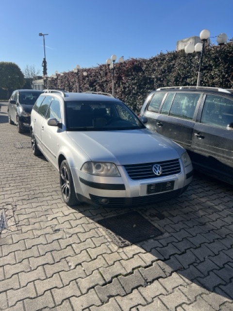 Ricambi Volkswagen Passat TDI SW Anno 2002 Codice Motore AVF 96KW