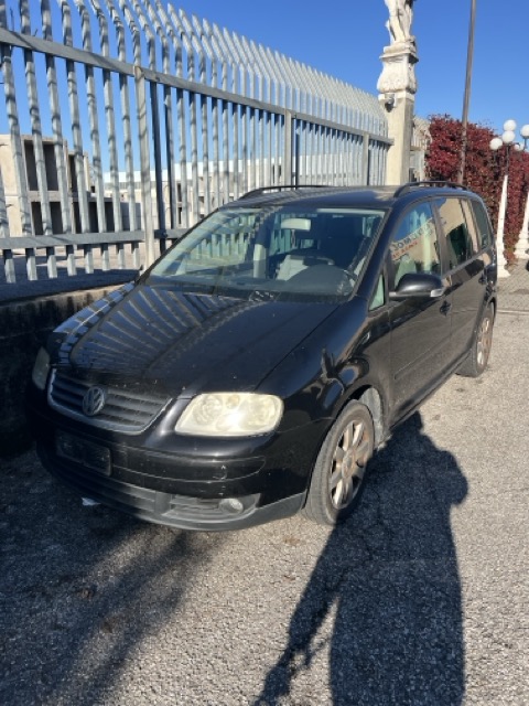 Ricambi Volkswagen Touran 2.0 TDI Automatica Anno 2006 Codice Motore BKD 103KW